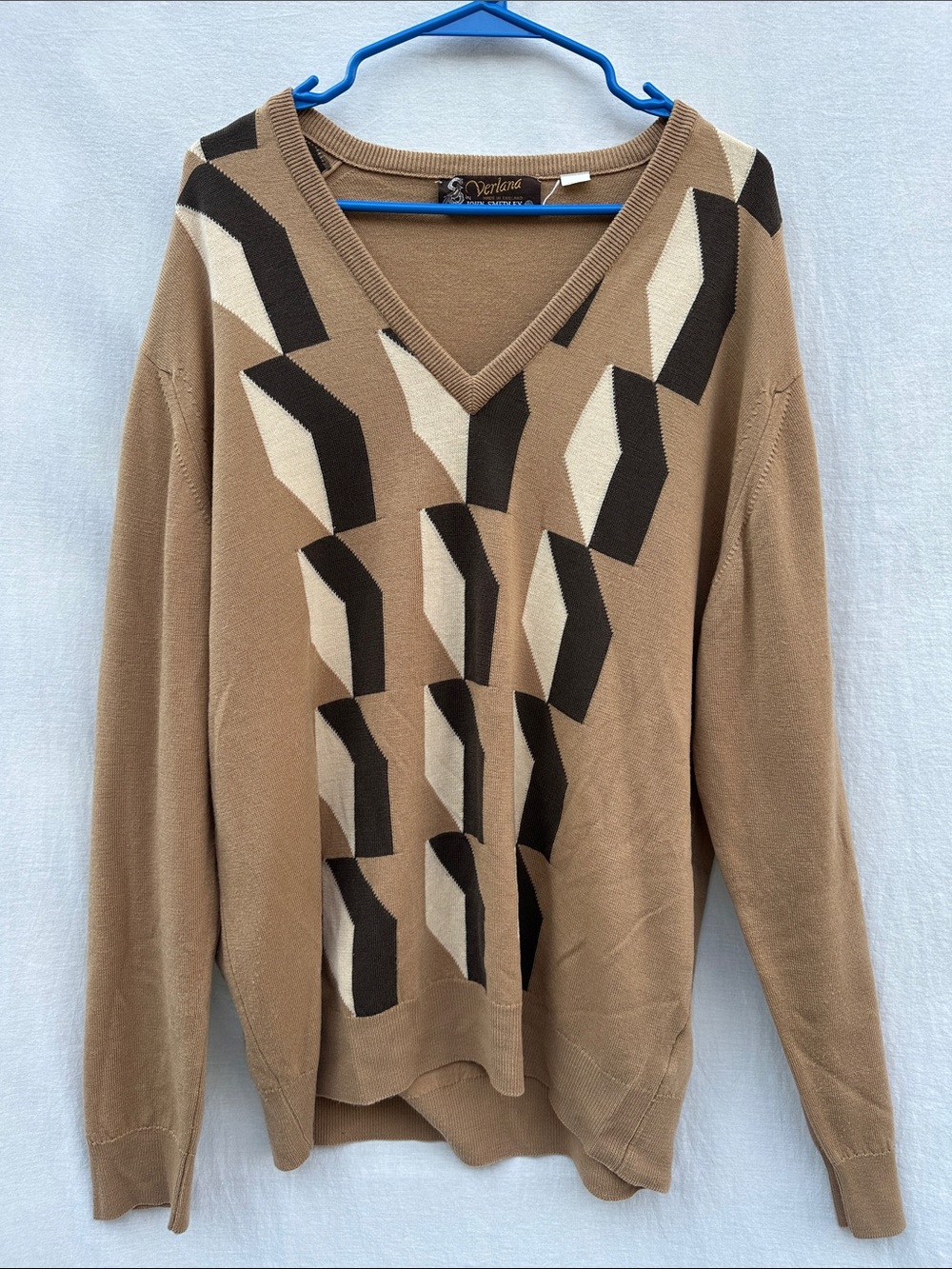 Vintage Verlana Merino V‑Neck Sweater in Tan, Cream & Dark Brown